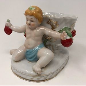 Cherub Bowl w/ Strawberries - Made In Occupied Japan - Decor Decorative Figurine